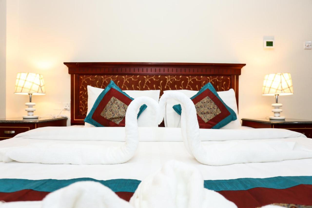Pearl Bahrain Wll Apartment