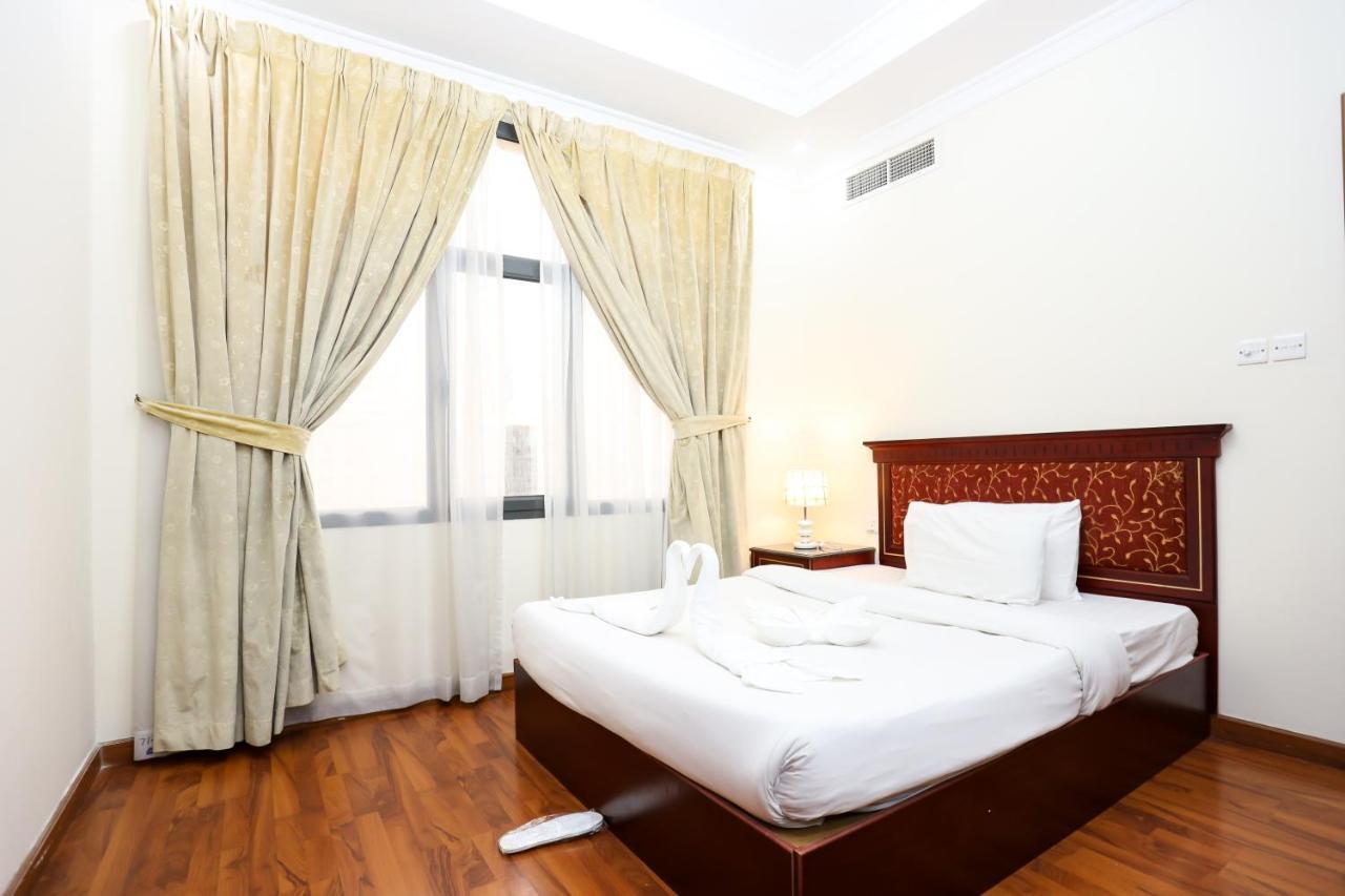 Pearl Bahrain Wll Apartment