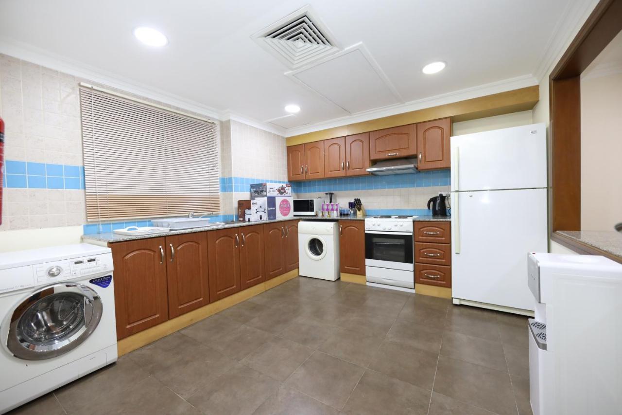 Pearl Bahrain Wll Apartment